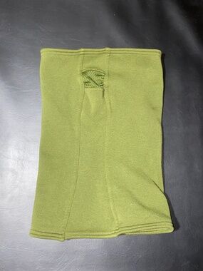 Military Issue Green Neck Gaiter Scarf/ Neck Warmer Universal Size Breathable